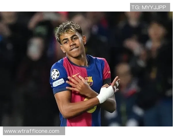 世界足坛十号球星的传奇之路：从梅西到其他巨星的辉煌与传承